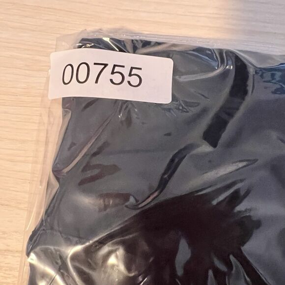 NWT Chestnut Bay Spirit Tee M Black Night Free Run Metallic Horse Equestrian - Picture 12 of 12